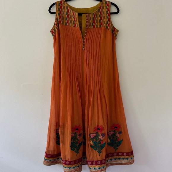 Unique Silk Embroidered Button front Shimmery Orange Sleeveless Dress Size 6 - Picture 1 of 11